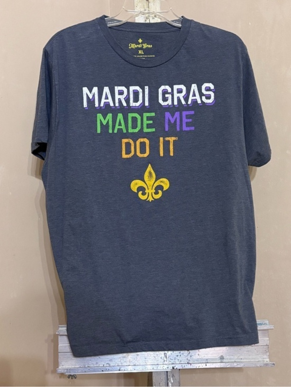 Mardi Gras Made Me Do It Fleur De Lis Heather Charcoal Graphic Tee XL